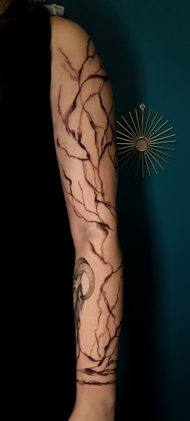 TattooGigs tattoo from Karolina M tattoo artist (Abstract style)