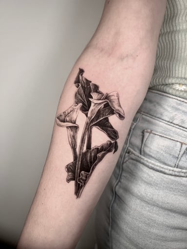 TattooGigs tattoo from Mirna R tattoo artist (Realism, Blackwork style)