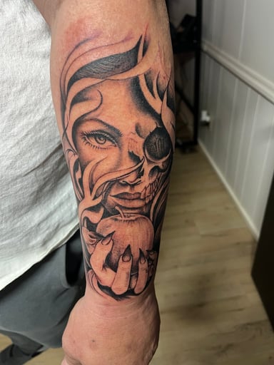 TattooGigs tattoo from  tattoo artist (Realism, Black and grey, Surrealism, Fine-line style)